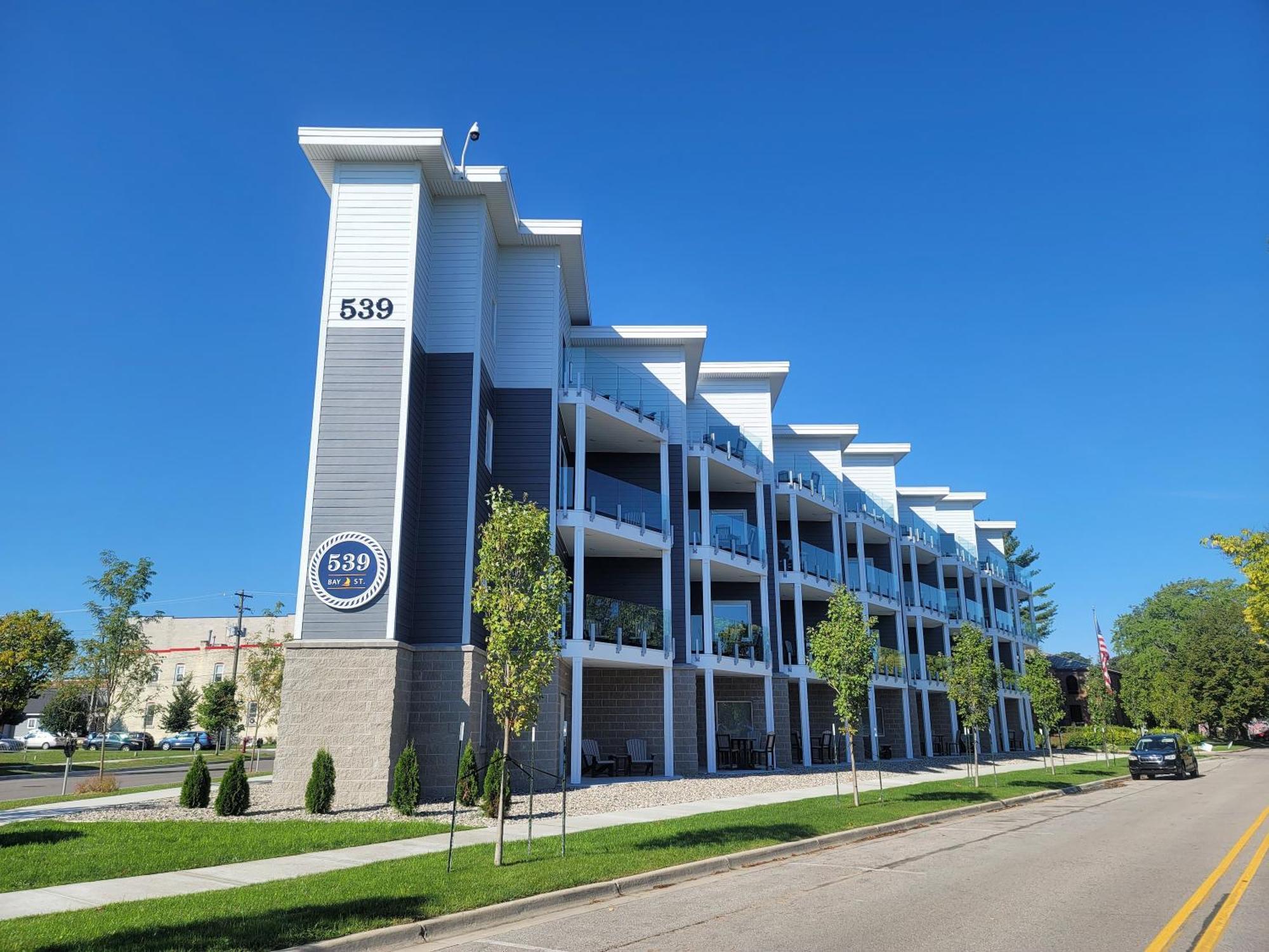 Kasa 539 Bay Street 特拉弗斯城 外观 照片